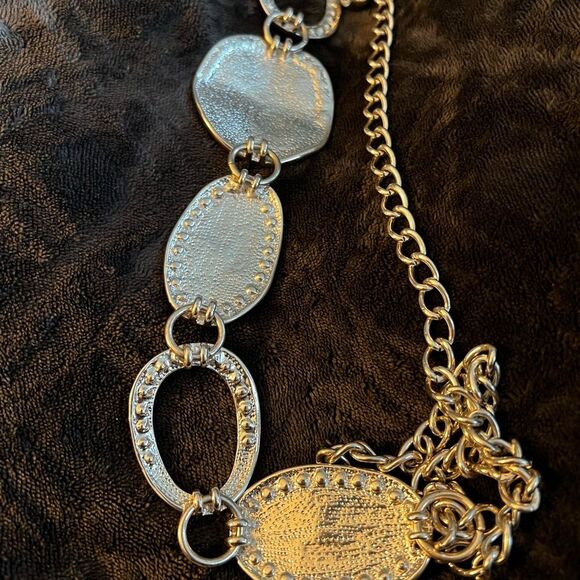 Chico's Silver Belt with Elegant Chain Links - Picture 4 of 6